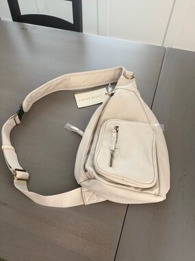 Antik Kraft Cream Quilted Sling Bag